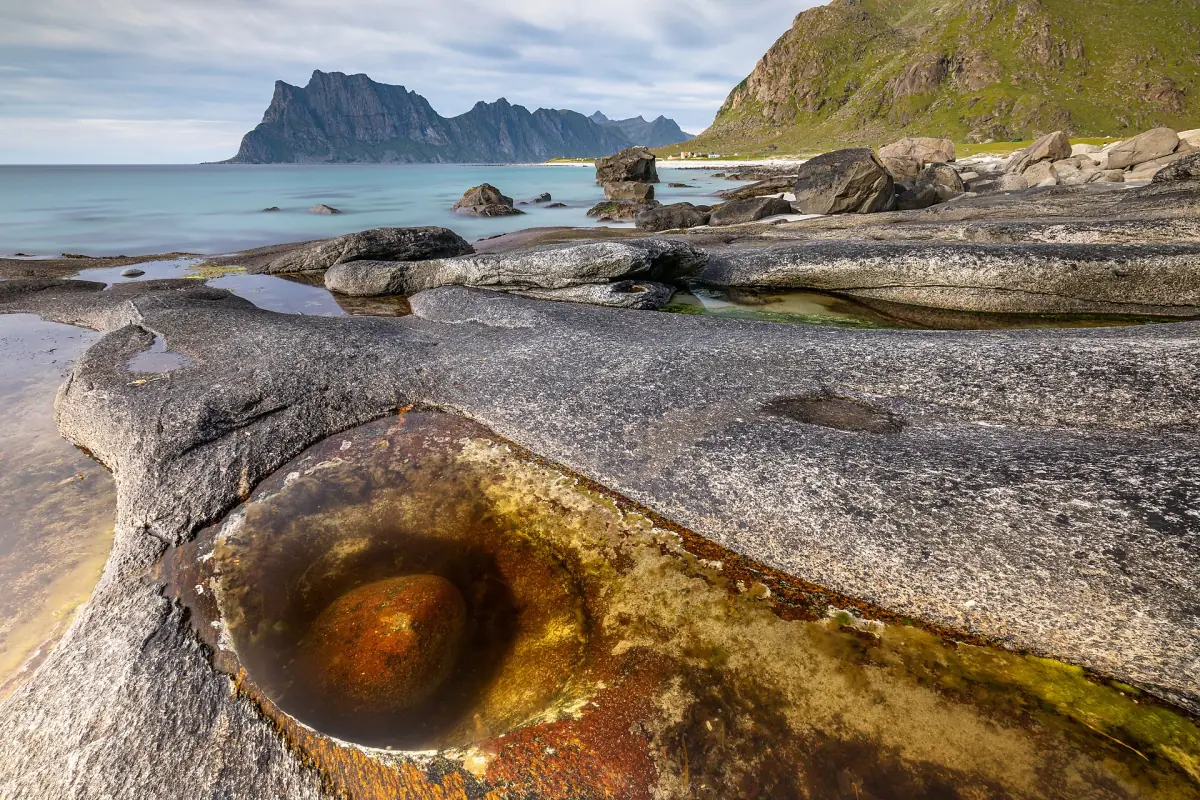 The rock pool called the Eye of Uttakleiv