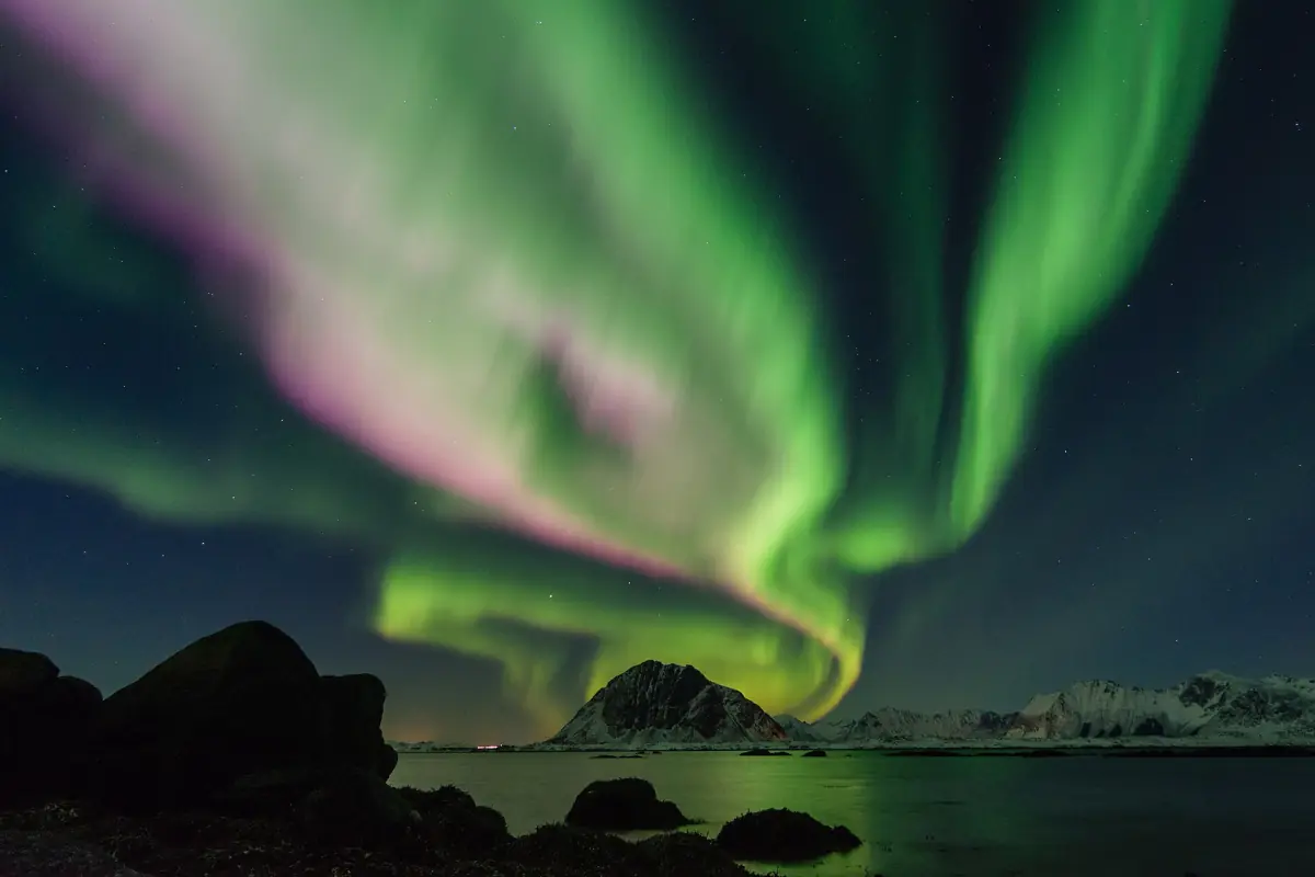 Northern lights over the Lofoten coast