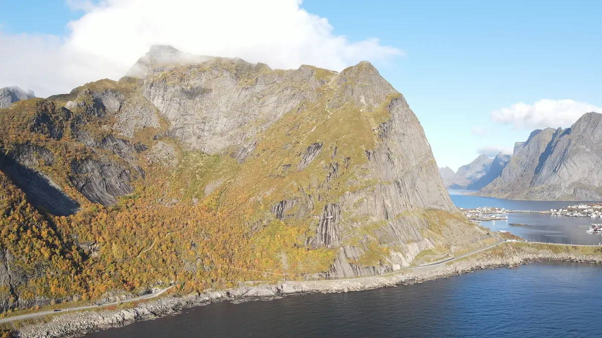 Reinebringen in autumn colours